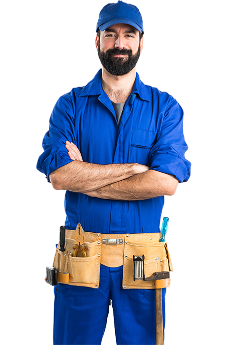 Artisan professionnel en uniforme bleu avec une ceinture à outils, les bras croisés et un sourire confiant.